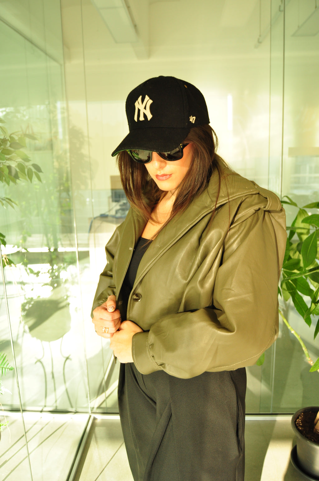 LEATHER BOMBER